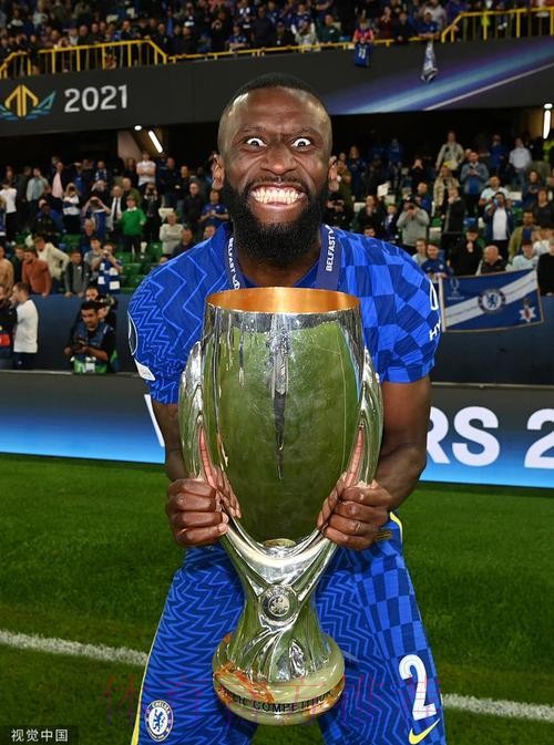 皇马敲定首援!安帅钦点欧冠冠军核心加盟 又玩免签